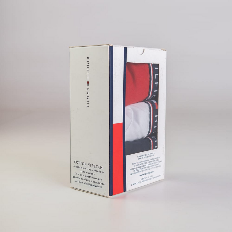 Kit 5 Camisetas Tommy Hilfiger + 3UN Cuecas Boxer de Brinde