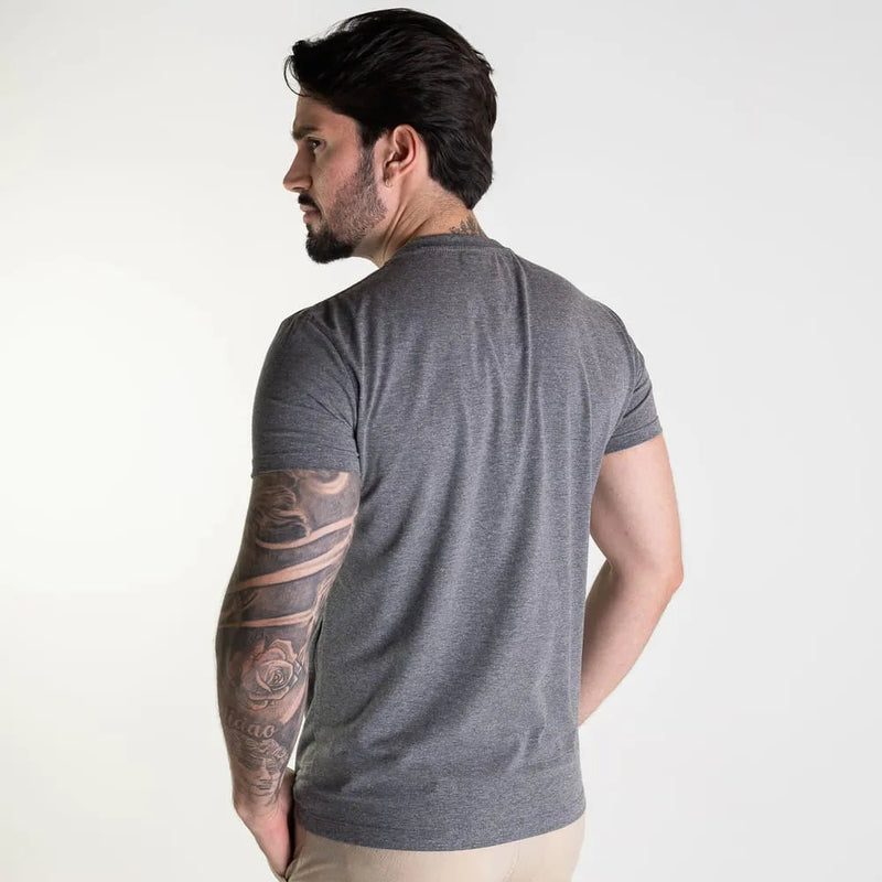 Kit 5 Camisetas Tommy Hilfiger + 3UN Cuecas Boxer de Brinde