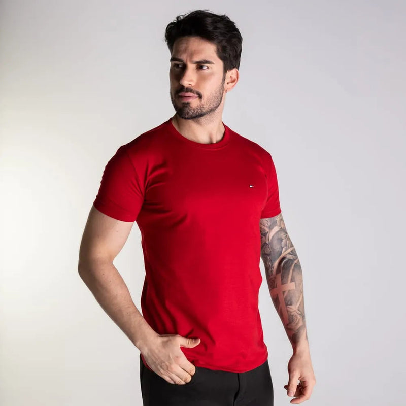 Kit 5 Camisetas Tommy Hilfiger + 3UN Cuecas Boxer de Brinde